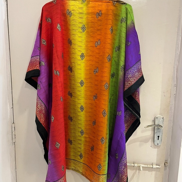 Beautiful colorful kaftan - Picture 10 of 12
